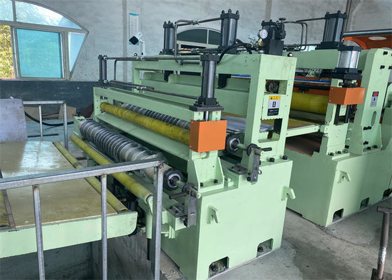 Mesure à grande vitesse de lumière de précision fendant la ligne machine 0.3-3 x 1250mm