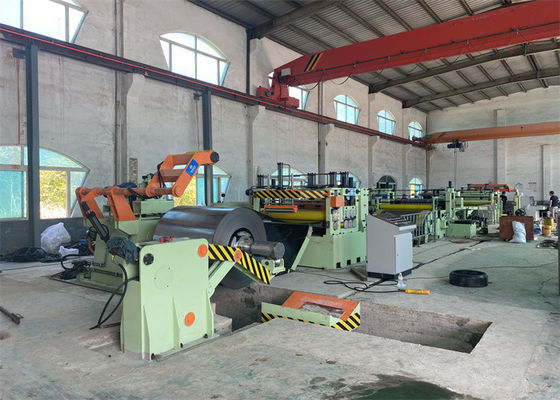 Tôle d'acier automatique de précision légère de mesure fendant la ligne 0.3-3 x 1300