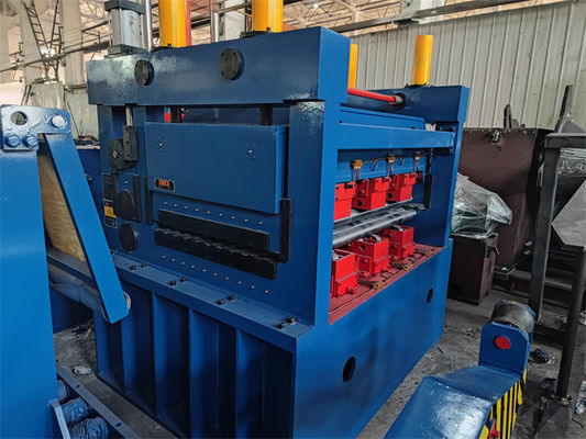 Coupe enduite par couleur pré peinte en métal à la machine de longueur pour la feuille d'appareil ménager