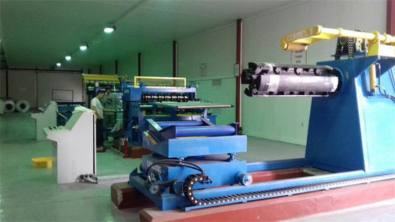 Machine de fente en acier de précision compacte pour la mesure légère 0.3-1.2 x 1300