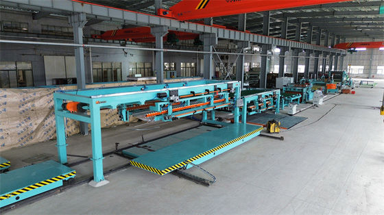 Acier inoxydable 6 Hi niveau coupé à la ligne de longueur avec l'emboutissage de bord