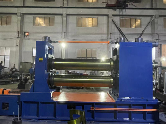Machine de découpe de bobine d'acier HR de grande portée pour 16 X 2000 Q195 Q235 08 en acier